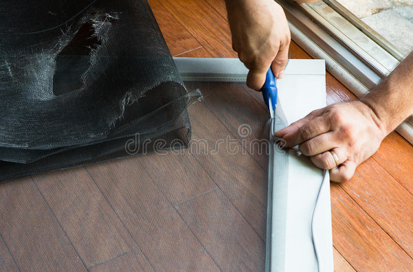 如何選購門窗？如何保養(yǎng)五金門窗？